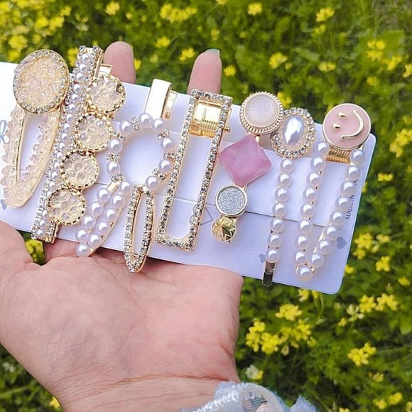 Korean hair clip set - Picture 1 of 1